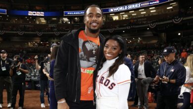 Sign of Simone Biles' husband, Jonathan Owens with Green Bay Packers