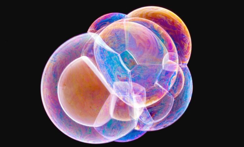 'Epic' mathematical proof solves the three-bubble problem