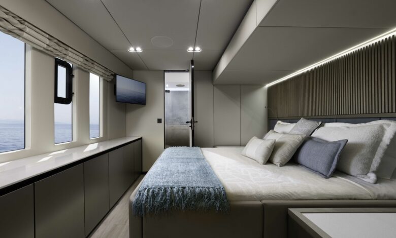 How to Capture Small Rooms on a Yacht