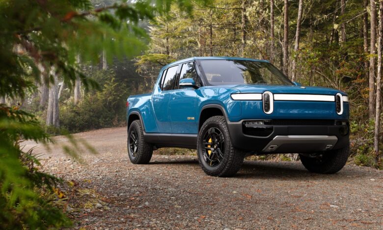 Rivian Tank Turn Update, Kia EV6 Light Returns, EVs From Africa and Italy: Car News Today