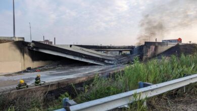 Fire under I-95 in Philadelphia shuts interstate in both directions