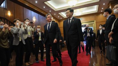 Blinken meets Chinese Foreign Minister Qin Gang on a high-risk trip