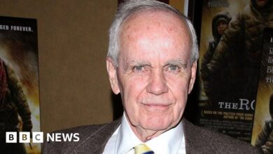 Cormac McCarthy, author of The Road, dies aged 89