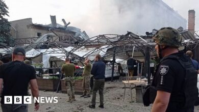 Kramatorsk: Russian missiles hit restaurant in Ukrainian city