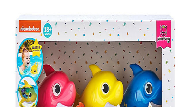 7.5 million Baby Shark bath toys recalled after causing puncture wounds : NPR