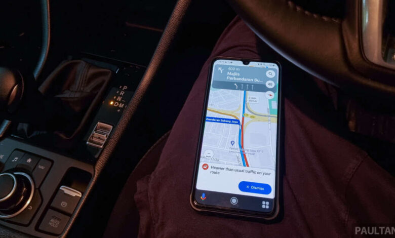 Keeping your phone on the lap while driving can land you a fine of up to RM1k or three months jail – police