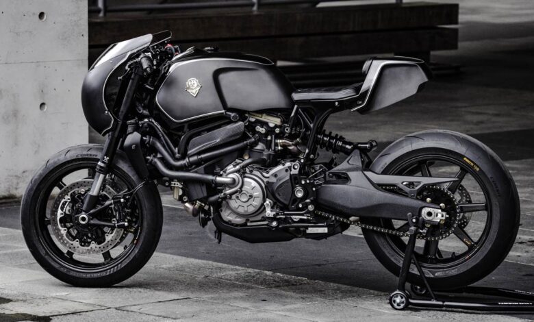 New Black: Ducati Monster 821 by Rough Crafts