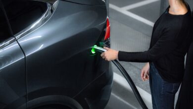Texas requires Tesla NACS connectors on state-sponsored chargers