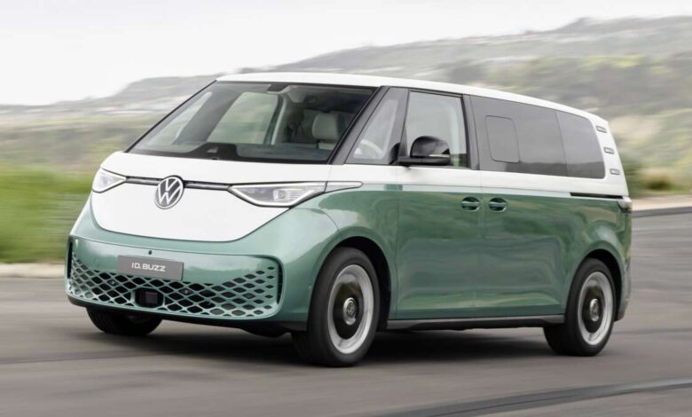 Volkswagen ID. Buzz LWB unveiled – longer 3 row version of VW’s electric MPV with 6 or 7 seats