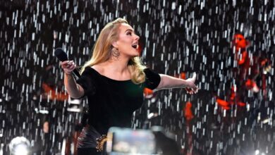 Adele's Las Vegas Residency Marred By Back Pain, Chattering Crowds