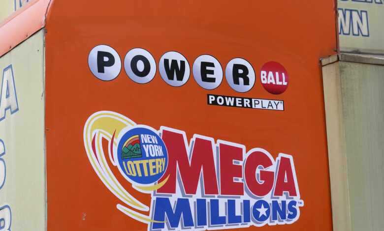 Mega Millions jackpot climbs to $1.25 billion after no one hits the top prize : NPR