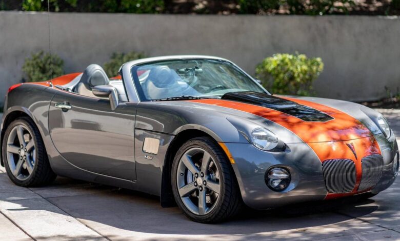 This Pontiac Solstice Has 600 HP V8, For Sale on Cars and Bids