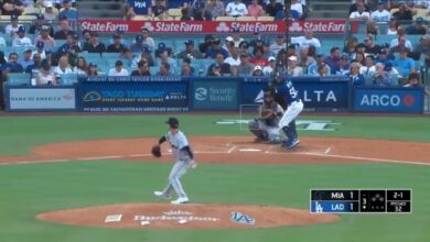 Mookie Betts slams a solo home run as the Dodgers take the lead over the Marlins