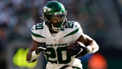 Jets activate RB Breece Hall after adding Dalvin Cook
