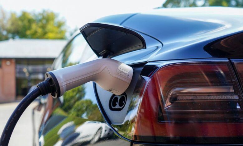 Electric cars aren't 'zero emissions' - Australian consumer watchdog