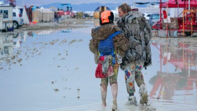 Authorities Investigate Death at Burning Man as Thousands Remain Trapped