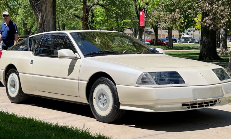 This Pristine 1986 Renault Alpine GT Atmo Made Its Way To Kansas And Now It Could Be Yours