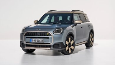 The Electric Mini Countryman Will Produce Over 300 HP