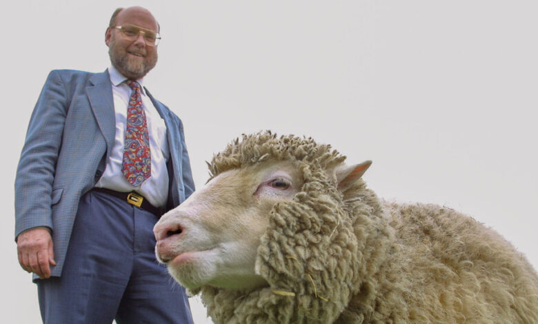 Ian Wilmut, Scientist Behind Dolly the Cloned Sheep, Is Dead at 79