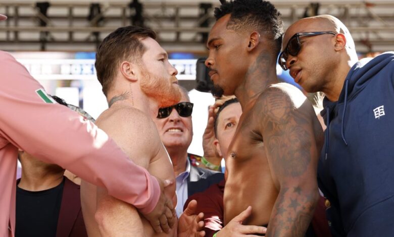 Canelo Alvarez, Jermell Charlo both weigh 167.4 pounds for their fight