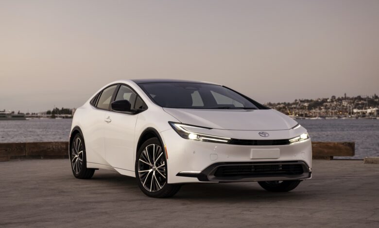 Toyota recasts hybrids without charge ports as "hybrid EVs"