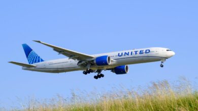 United Airlines Flight Depressurizes And Drops 28,000 Feet In Ten Minutes