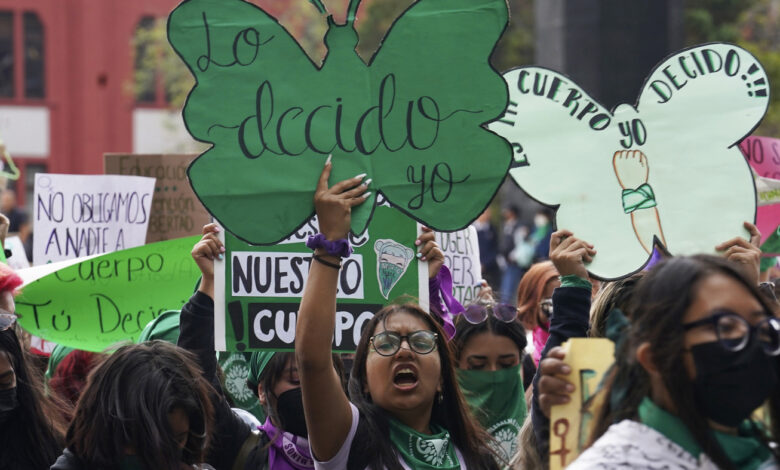 Mexico's Supreme Court has decriminalized abortion nationwide : NPR