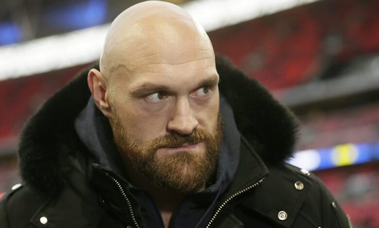 Tyson Fury, Oleksandr Usyk sign to fight for undisputed championship