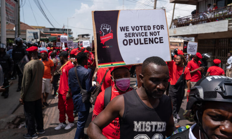 Ghana arrests protesters amid economic crisis : NPR