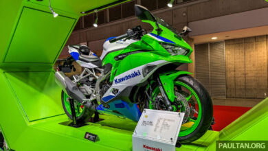 2024 Kawasaki Ninja ZX-10R and ZX-4RR 40th Anniversary Editions seen at the Japan Mobility Show