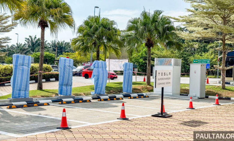 Tesla Supercharger ada di Freeport A’Famosa Melaka
