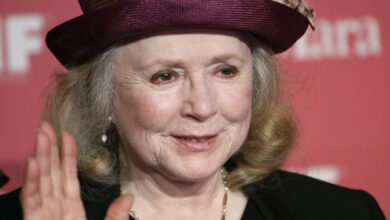 Actor Piper Laurie, known for roles in 'Carrie' and 'The Hustler,' dies at 91 : NPR