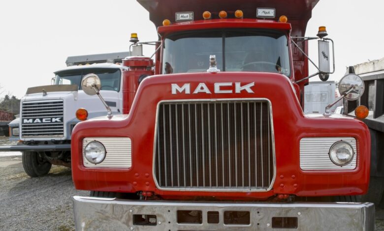 Workers at Mack Trucks go on strike after soundly rejecting tentative contract deal
