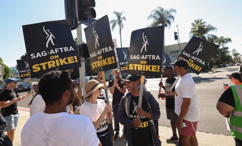 SAG-AFTRA actors' union reaches tentative labor agreement with Hollywood studios
