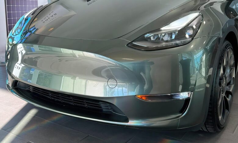 Tesla Wrap Quality Might Be As Bad As Its Paint Finishes