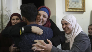 emotional scenes as Israel and Hamas trade hostages for prisoners : The Picture Show : NPR