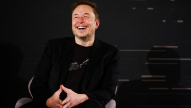 Darren Aronofsky To Direct An Elon Musk Biopic For A24