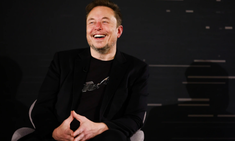 Darren Aronofsky To Direct An Elon Musk Biopic For A24