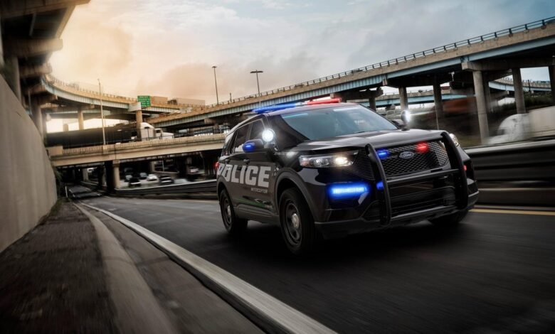 Ford Is Killing The Explorer Hybrid Because Cops Are Buying All Of Them