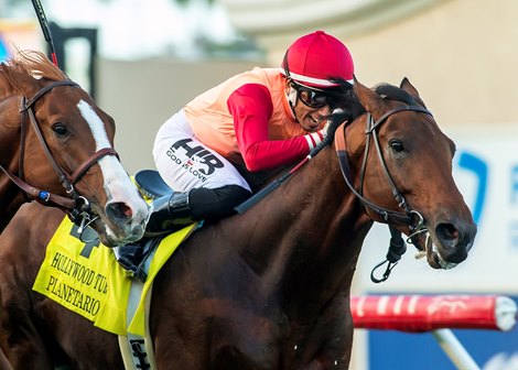 Planetario Has Stamina for Hollywood Turf Cup