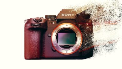 How Sony Broke the Canon and Nikon Stalemate