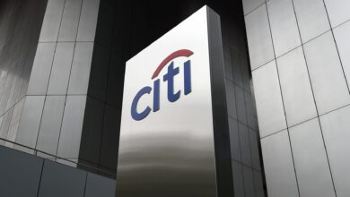 Citigroup closes municipal underwriting and market-making unit, memo shows