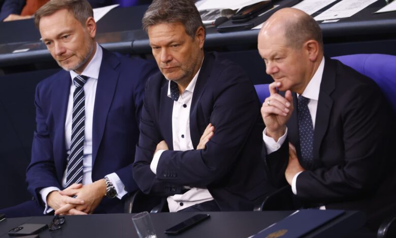 Germany's Scholz announces 2024 budget plan after debt crisis talks