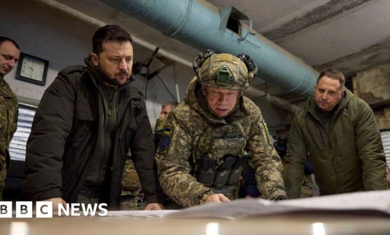 Ukraine war: Zelensky says fortifying front lines must be accelerated