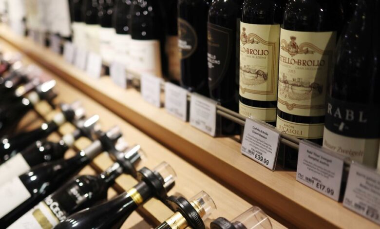 A Pint of Wine? Britain Plans to Bring Back an Old-Fashioned Measure.