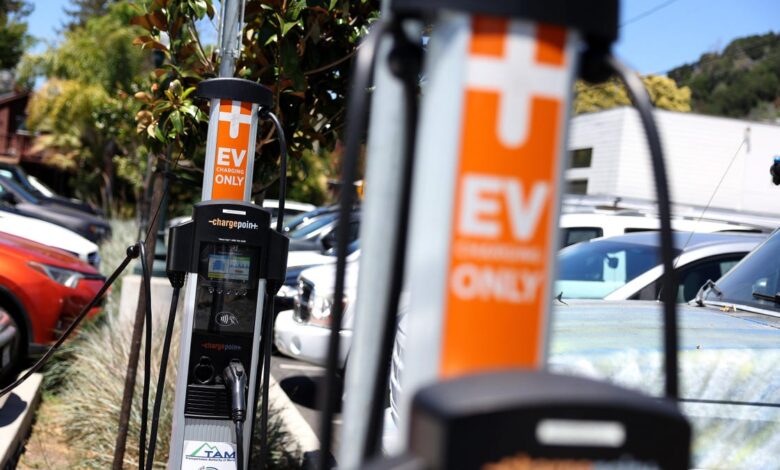 Investors Are Bailing On EV Charging Companies Because They Might Not Make Any Money