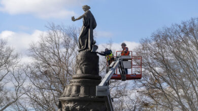 Removal of Confederate memorial can resume, judge rules : NPR