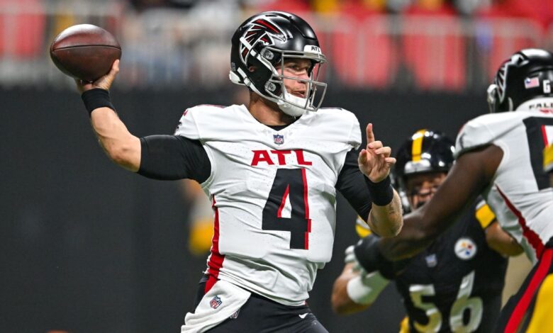Falcons turning to QB Taylor Heinicke after loss to Panthers