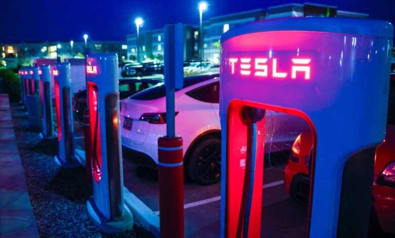Tesla cuts Supercharger rates in half for holidays, with a catch