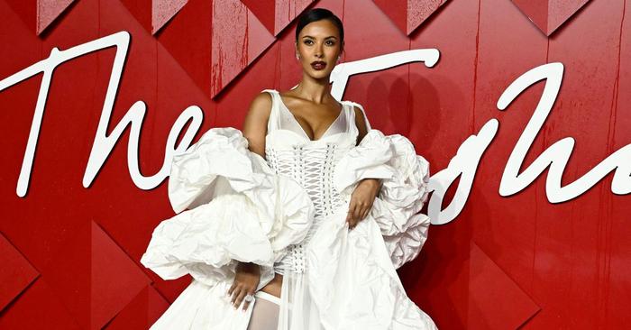 Celebrities Went to The Fashion Awards Dressed Like Brides